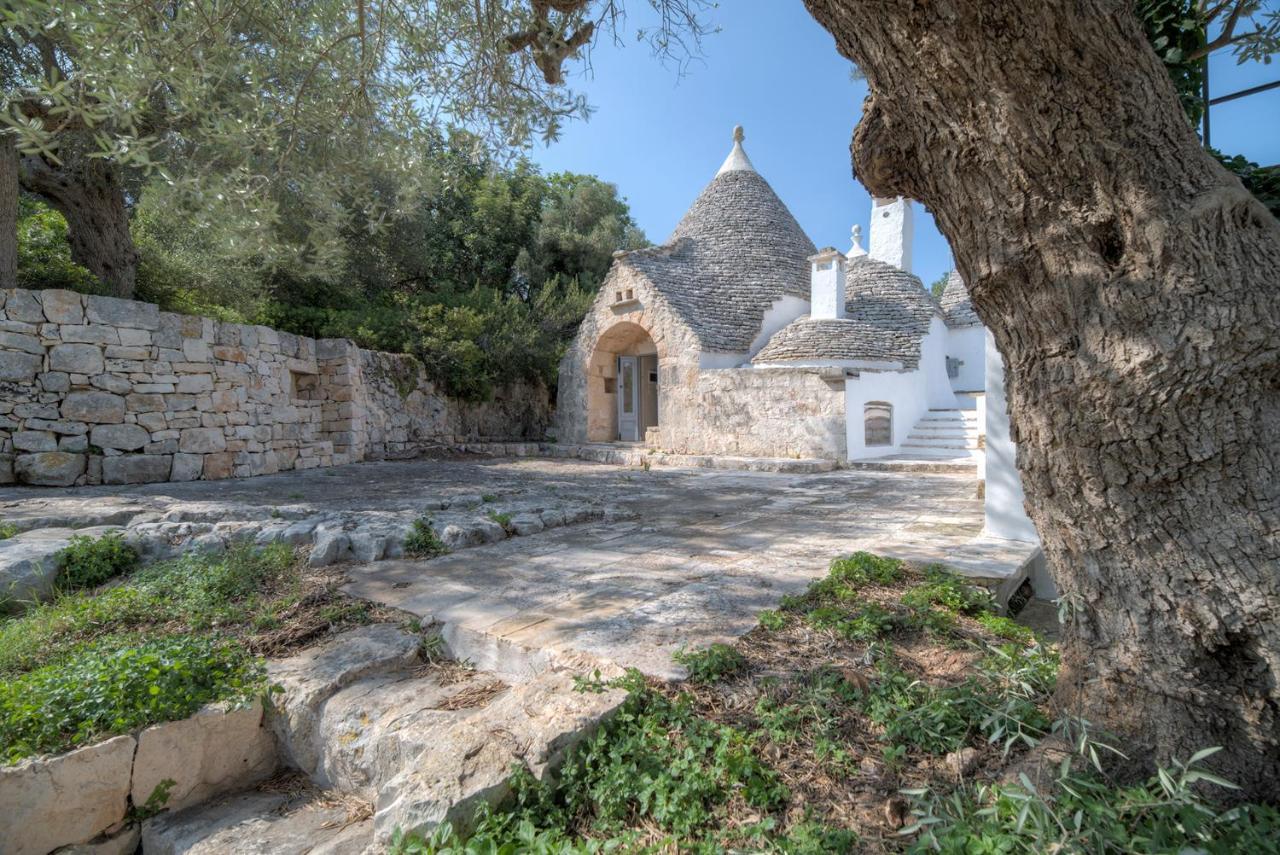 Trulli Capo Di Lupo By Rentbeat Villa Cisternino Exterior photo